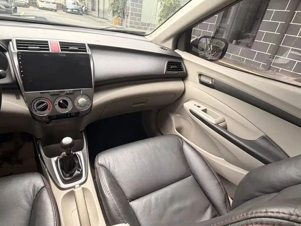 Honda City Classic — миниатюра 18