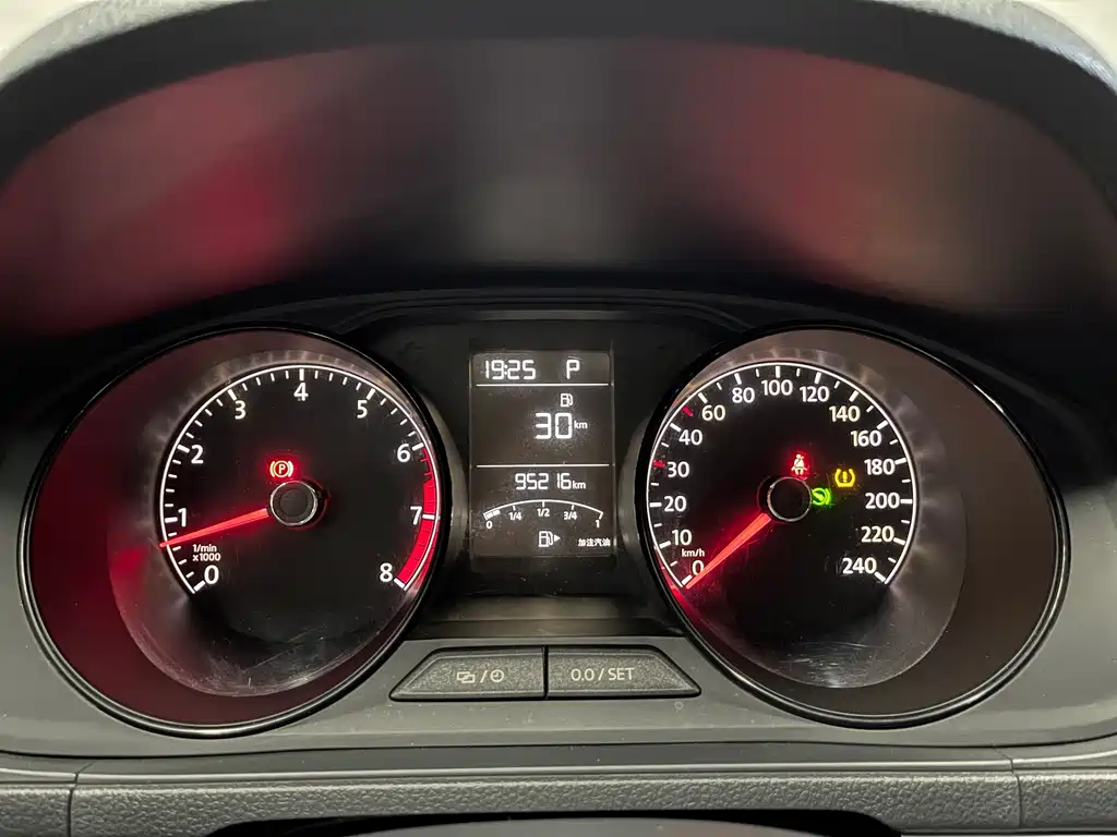 Volkswagen Lavida — миниатюра 13
