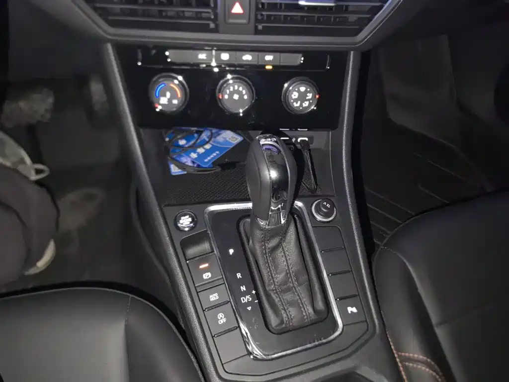 Volkswagen Bora — миниатюра 10