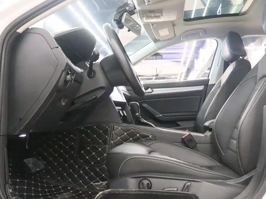 Volkswagen Lamando — миниатюра 14