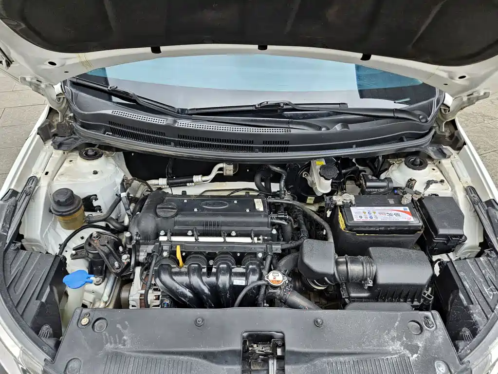 Kia K2 — миниатюра 6
