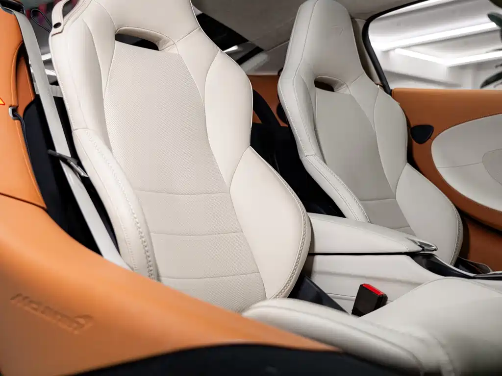 McLaren GT — миниатюра 17