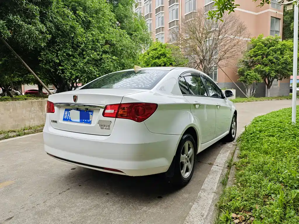 Roewe 350 2013 350S 1.5L MT