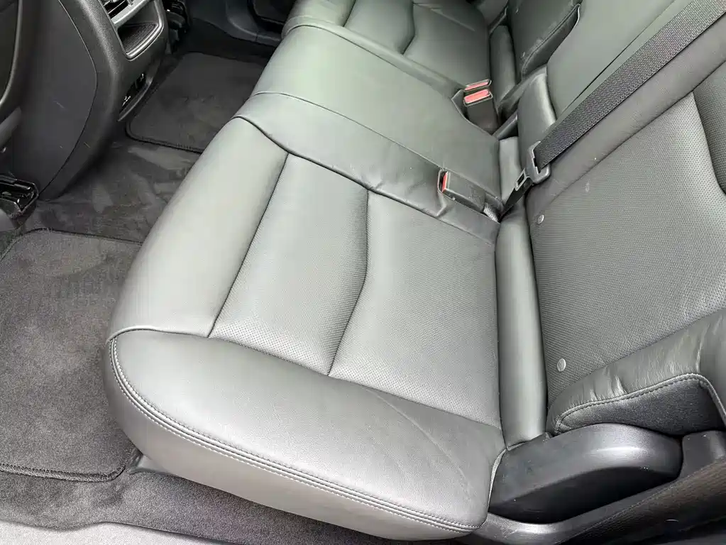 Cadillac XT5 — миниатюра 16