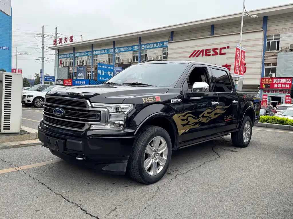 Ford F-150 Raptor 2021