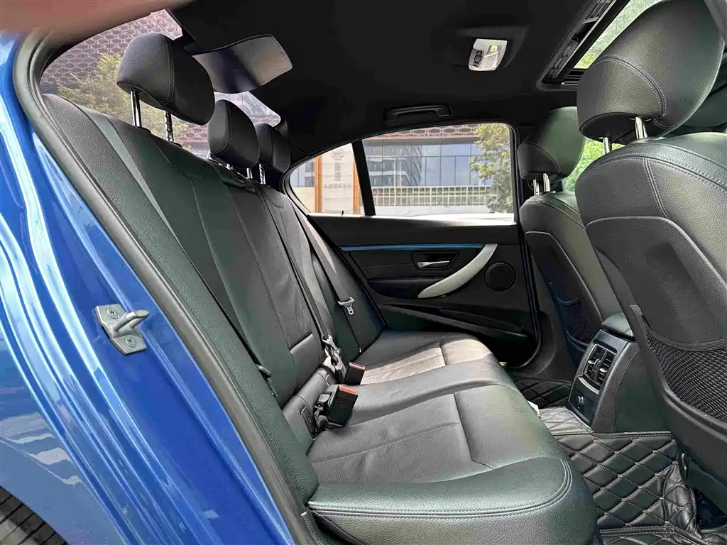 BMW 3 Series — миниатюра 20