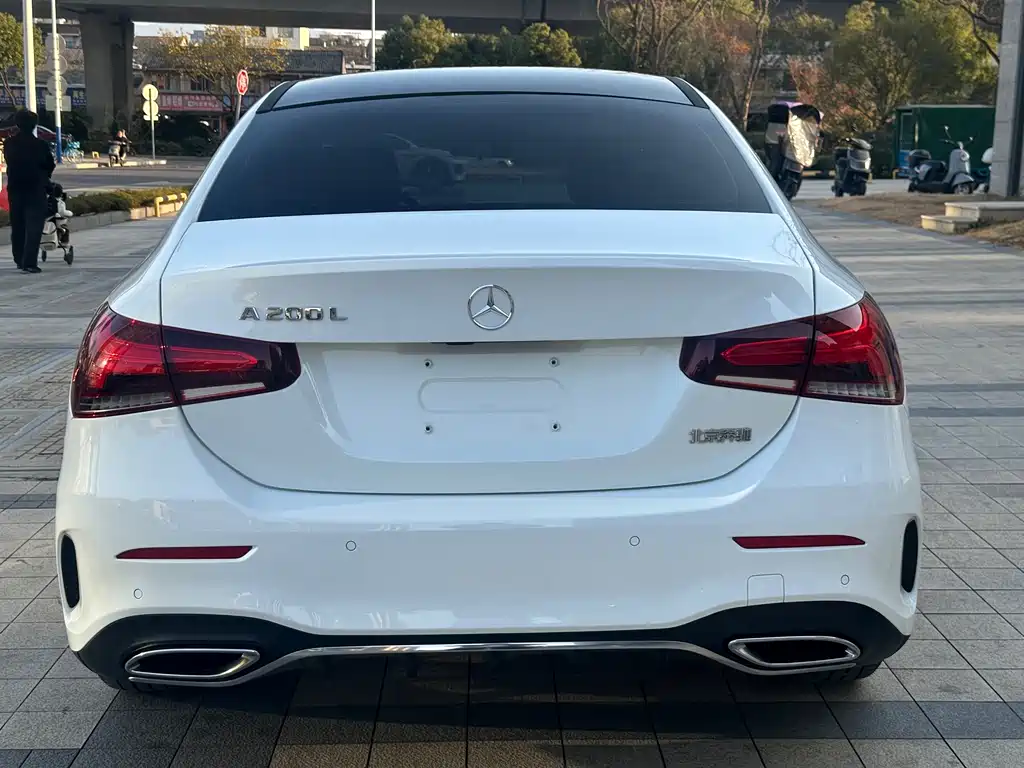 MERCEDES-BENZ A CLASS