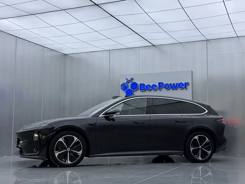 NIO ET5T 2024 75kWh Touring