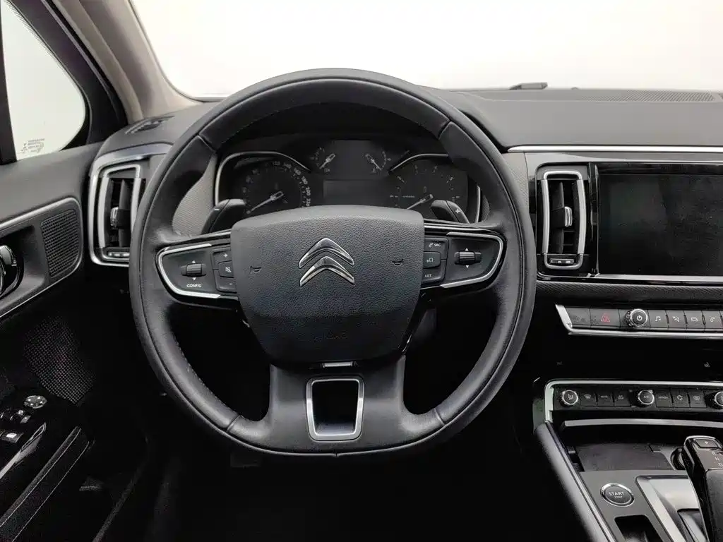 Citroen C6 — миниатюра 11