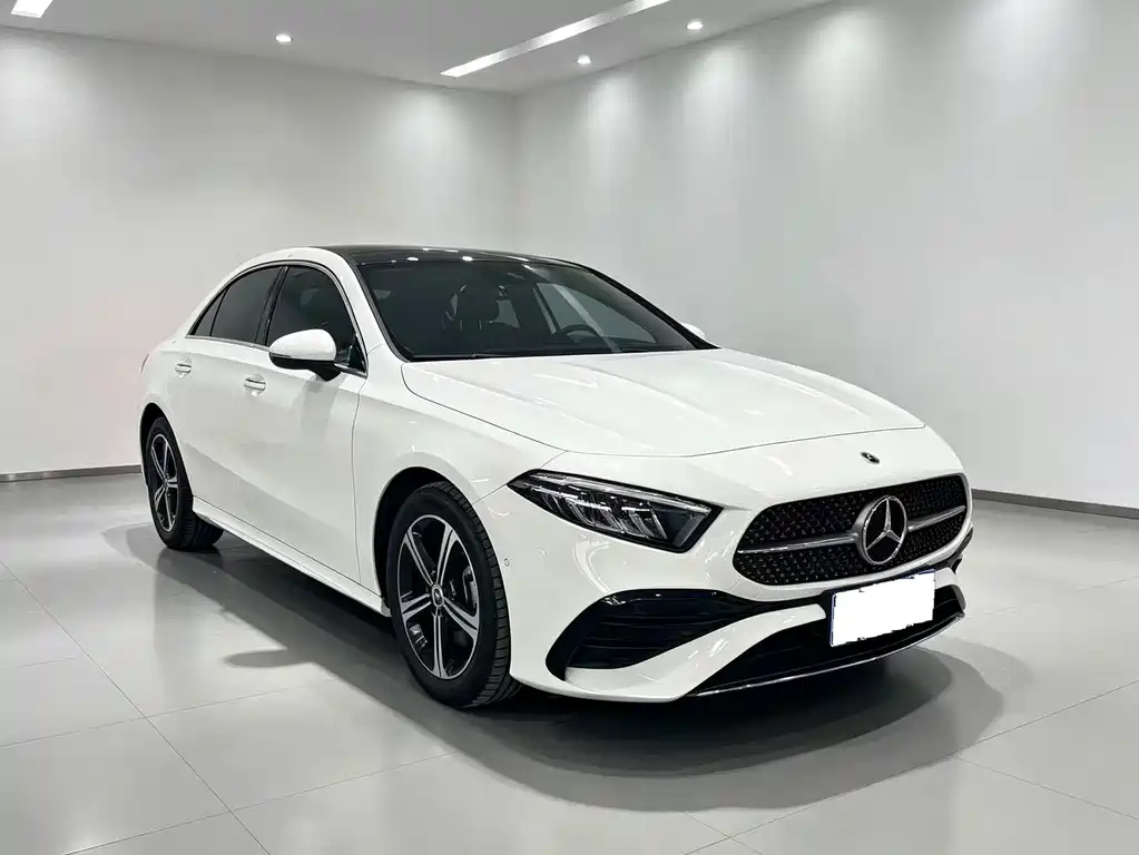Mercedes-Benz A-Class — миниатюра 3