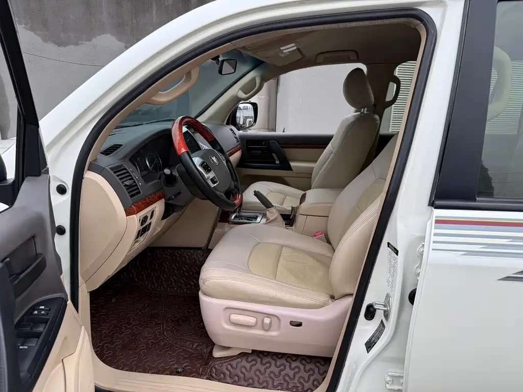 Toyota Land Cruiser 2015 4.0L V6