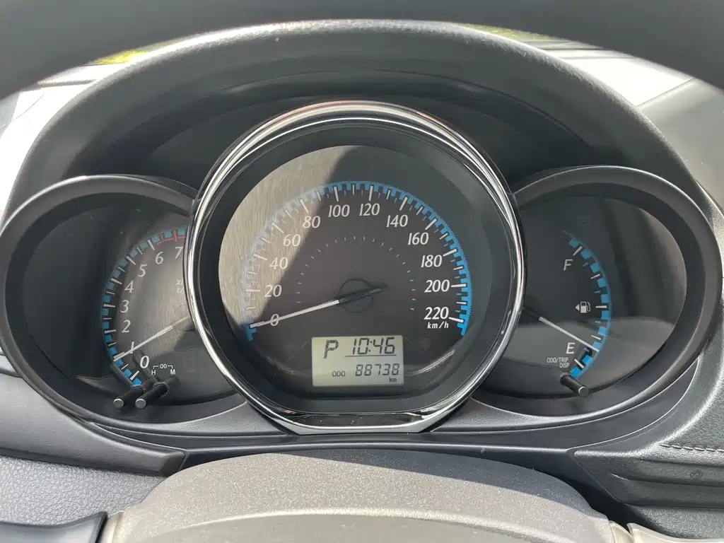 TOYOTA YARIS L ZHIXUAN