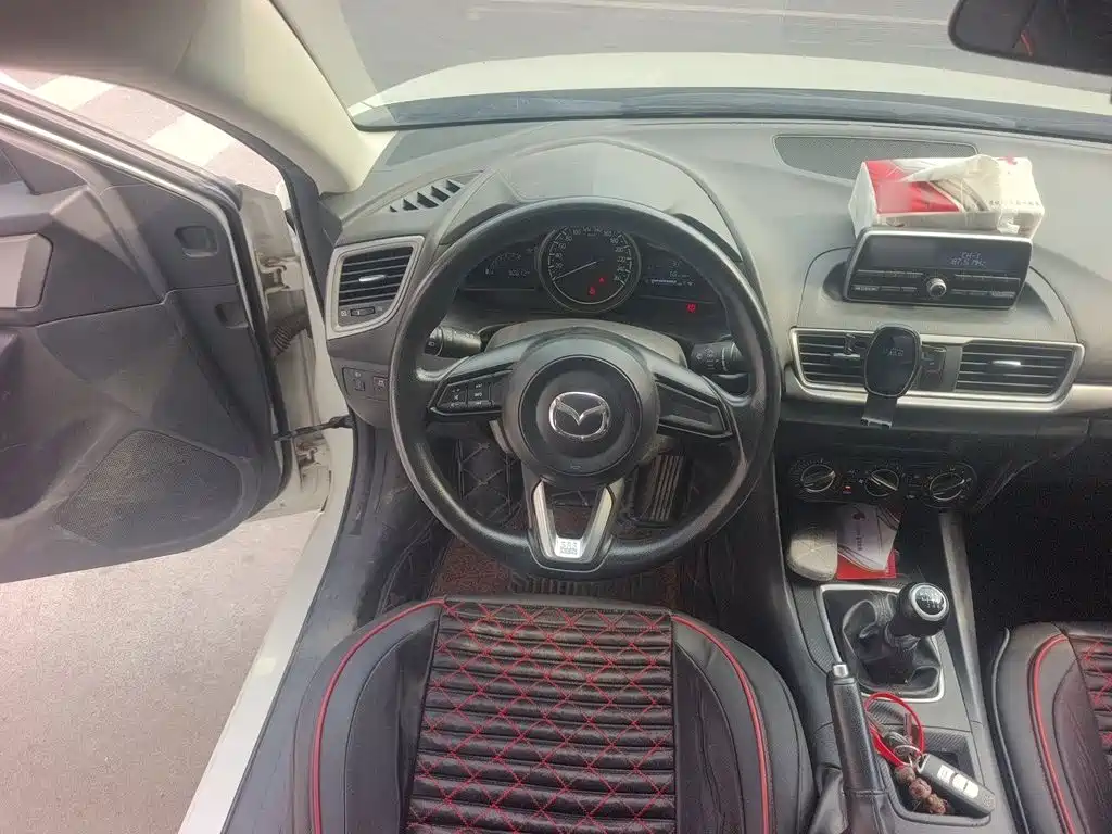 Mazda 3 Axela — миниатюра 6