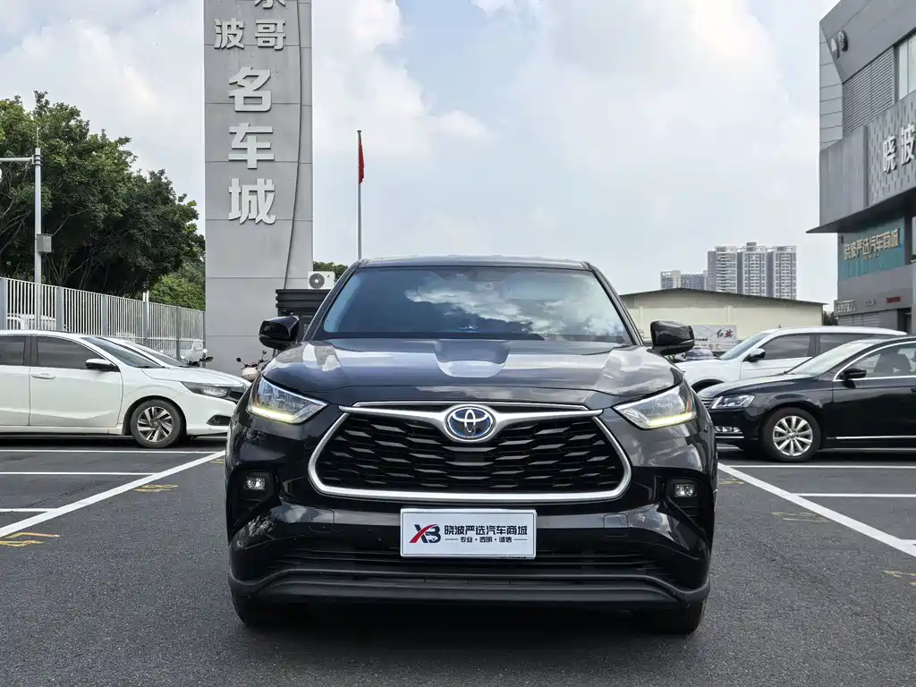 Toyota Highlander — миниатюра 2