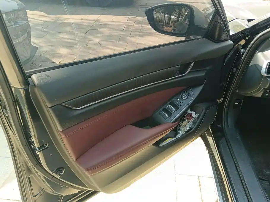 Honda Inspire — миниатюра 7