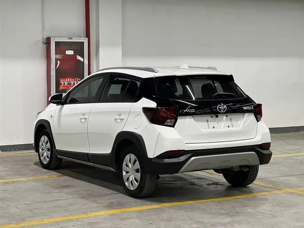 TOYOTA YARIS L ZHIXUAN