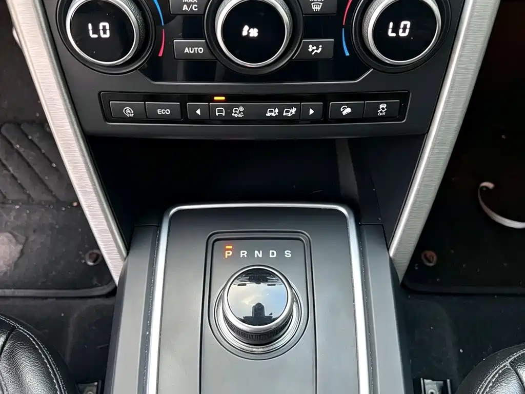 Land Rover Discovery Sport — миниатюра 9