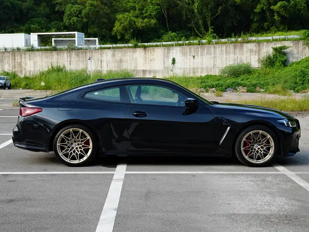BMW M4 — миниатюра 16