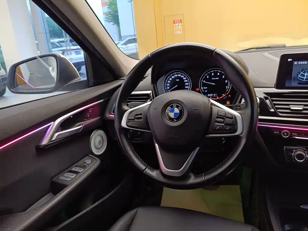 BMW 1 Series — миниатюра 14