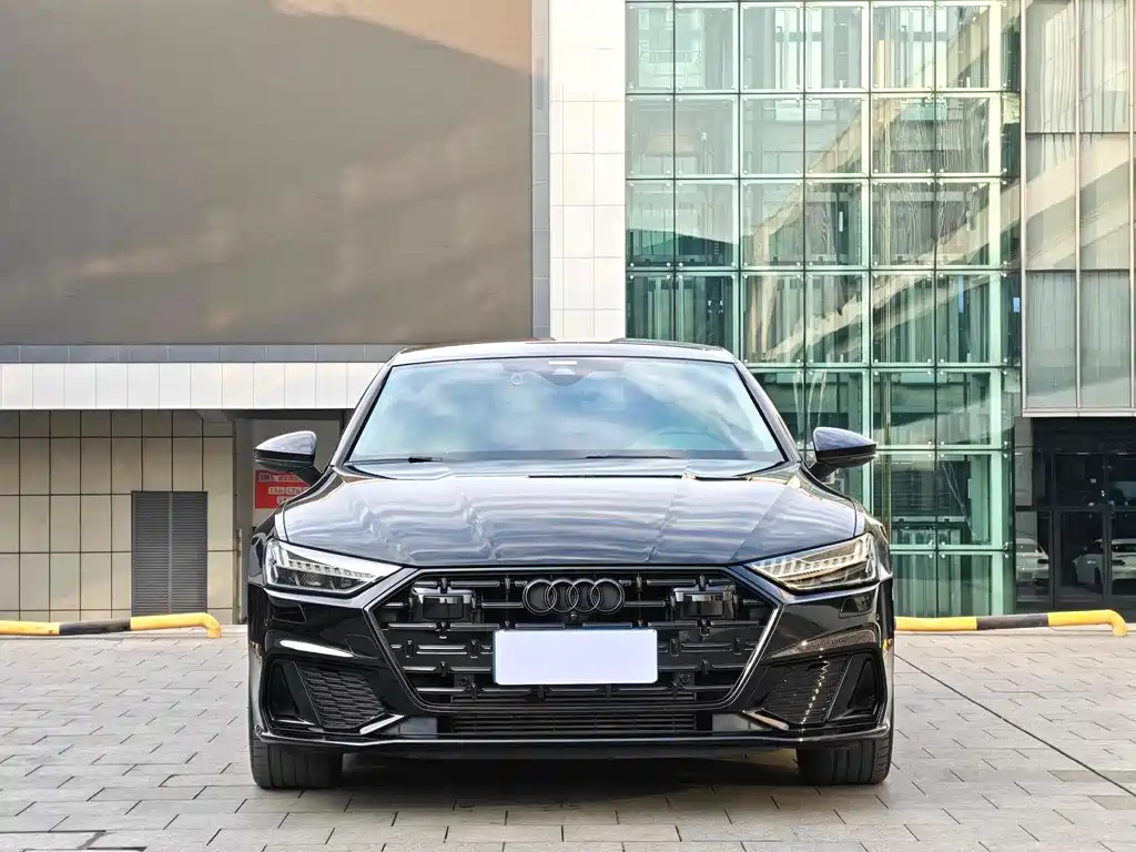 AUDI A7L
