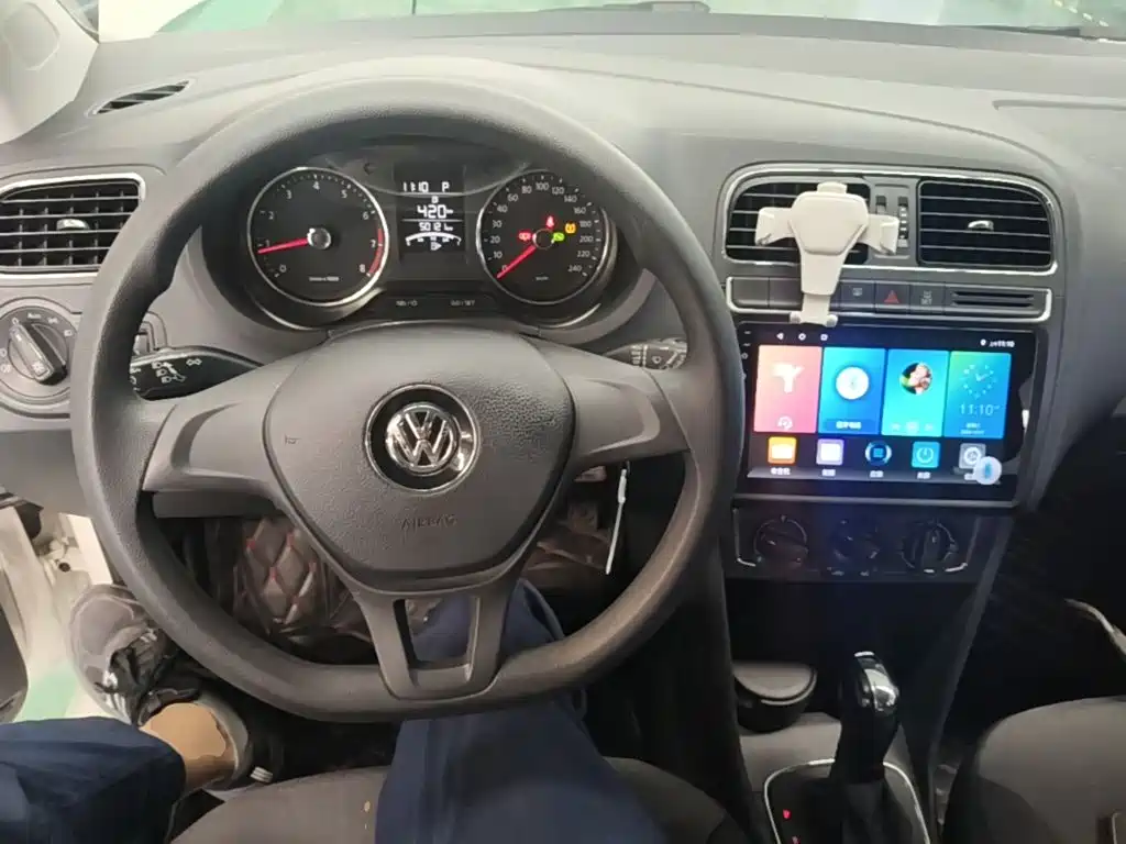 Volkswagen Polo — миниатюра 11