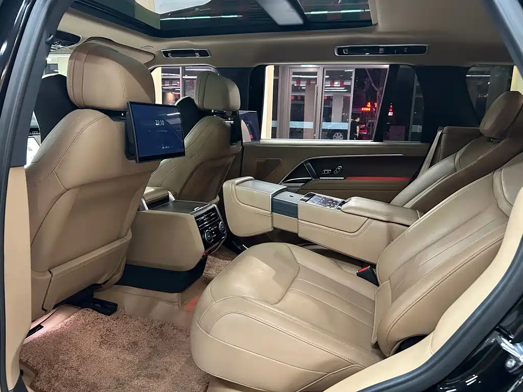 Land Rover Range Rover — миниатюра 26