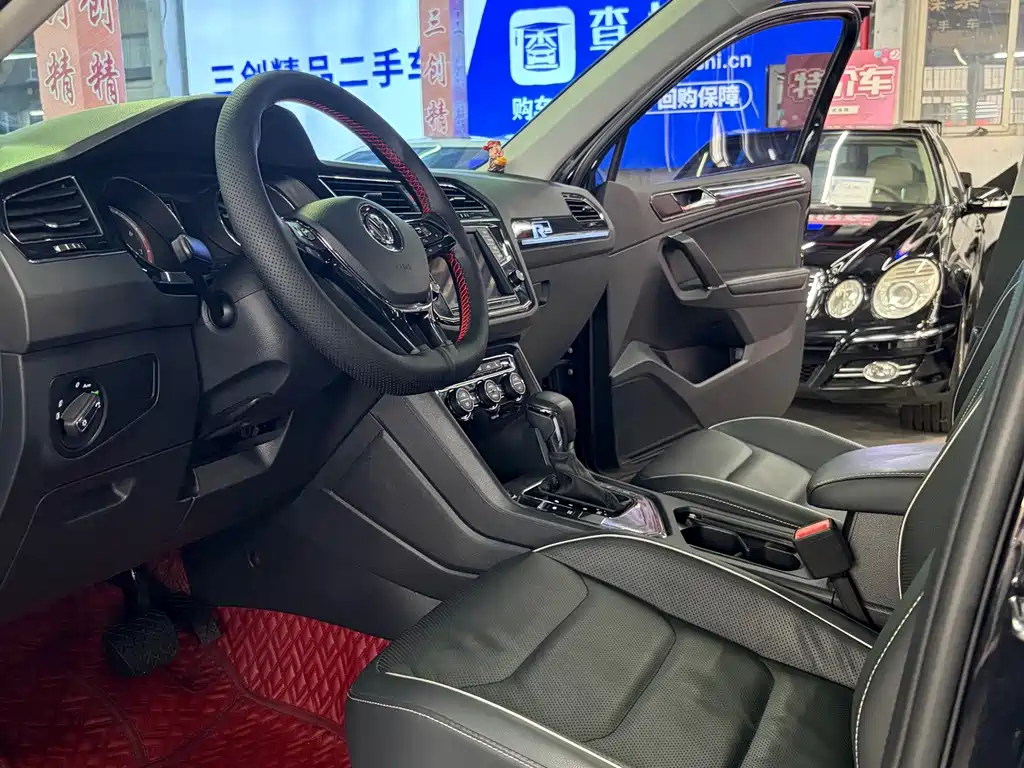 Volkswagen Tiguan L — миниатюра 9