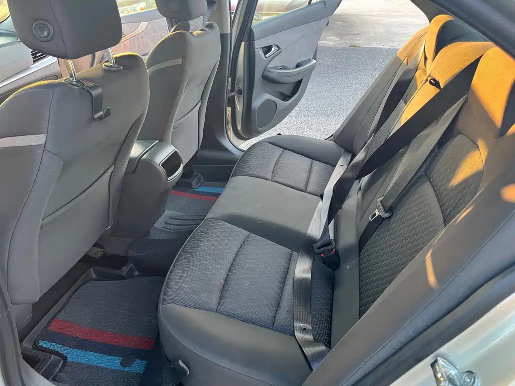 Chevrolet Malibu — миниатюра 16