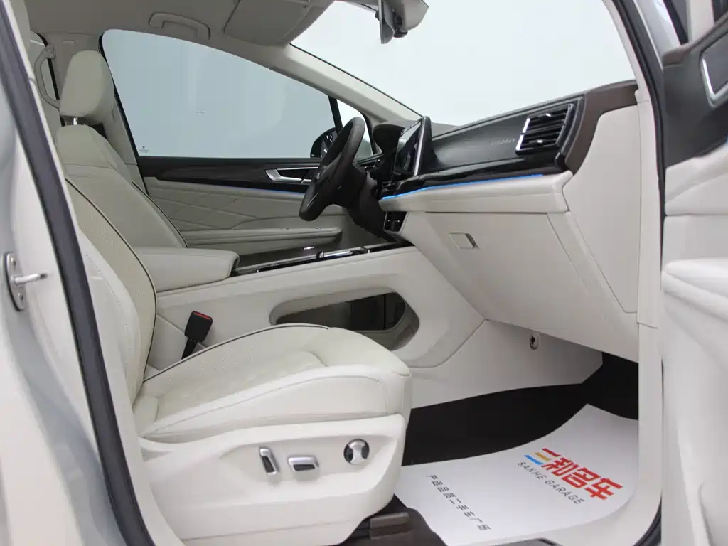 Volkswagen Viloran — миниатюра 10