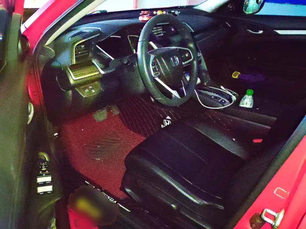 Honda Civic — миниатюра 12