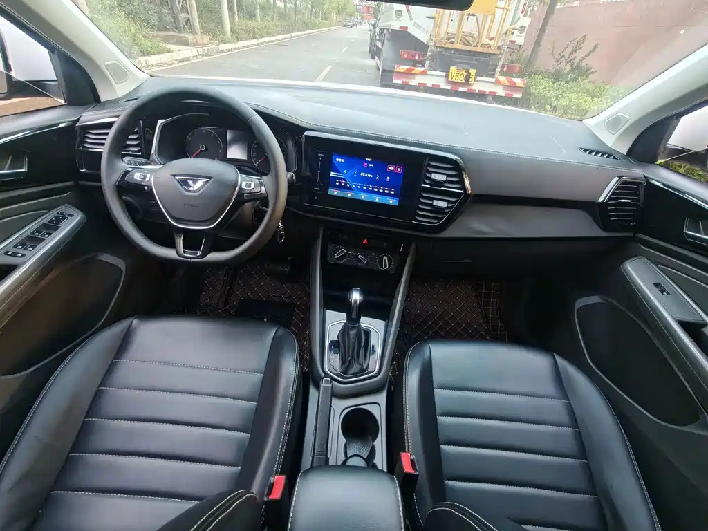 Jetta VS5 — миниатюра 10