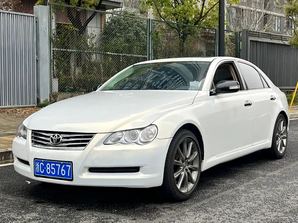 Toyota Reiz 2008