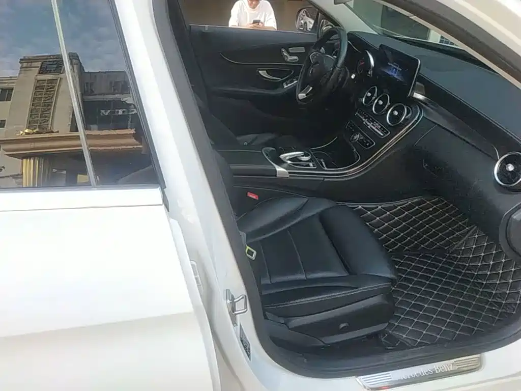 Mercedes-Benz C-Class — миниатюра 25