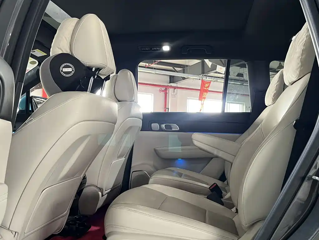 Li Auto Li ONE — миниатюра 4