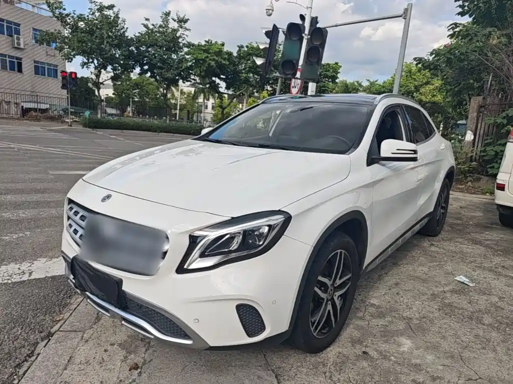 Mercedes-Benz GLA — миниатюра 2