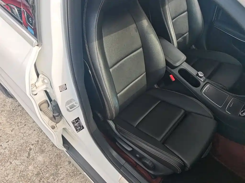 Mercedes-Benz GLA — миниатюра 25