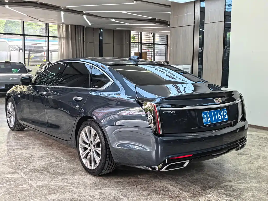 Cadillac CT6 — миниатюра 5