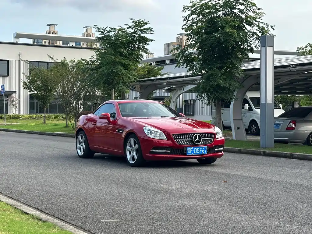 Mercedes-Benz SLK-Class — миниатюра 3