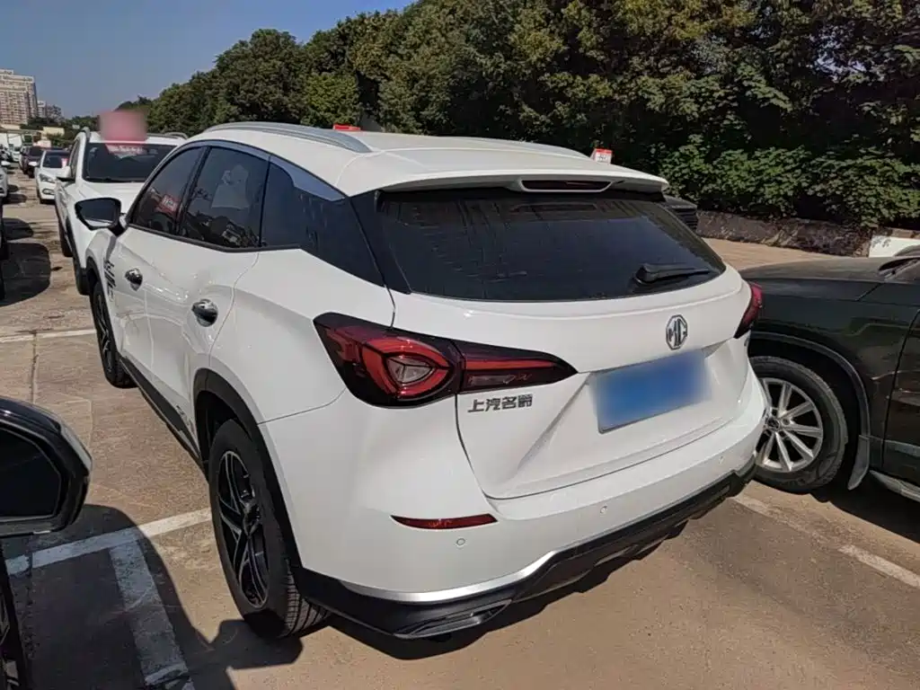 MG MG ONE — миниатюра 5