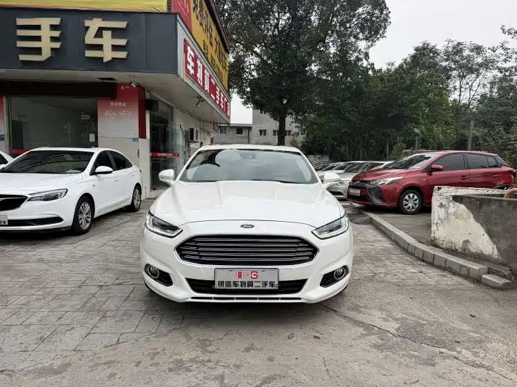 Ford Mondeo — миниатюра 2
