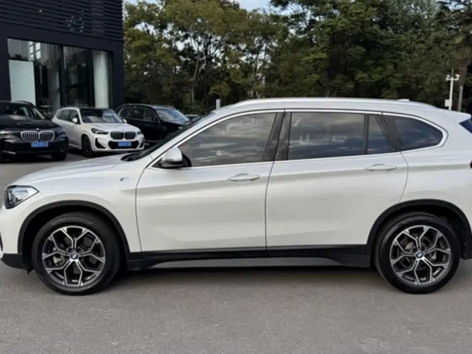 BMW X1 — миниатюра 23