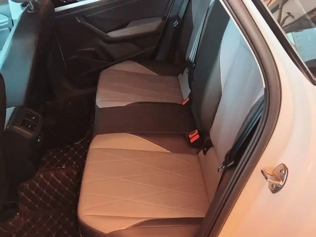 Volkswagen Lavida — миниатюра 17