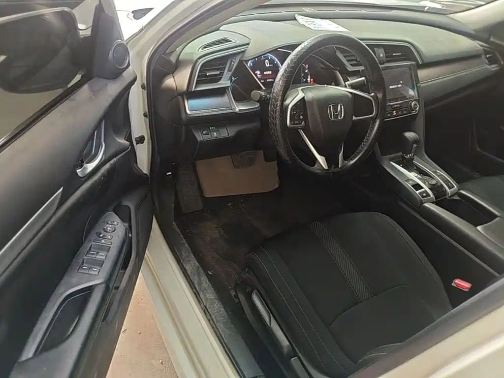 Honda Civic — миниатюра 16