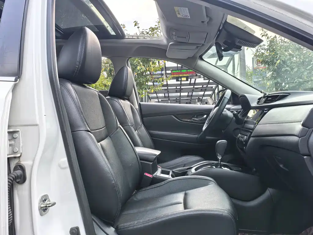Nissan X-Trail — миниатюра 9