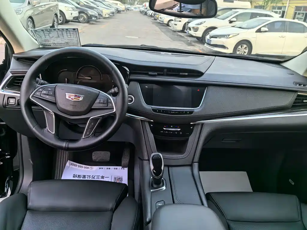 Cadillac XT5 — миниатюра 8