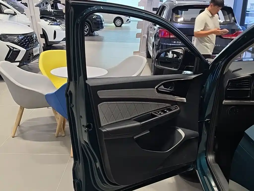 Jetta VS7 — миниатюра 8