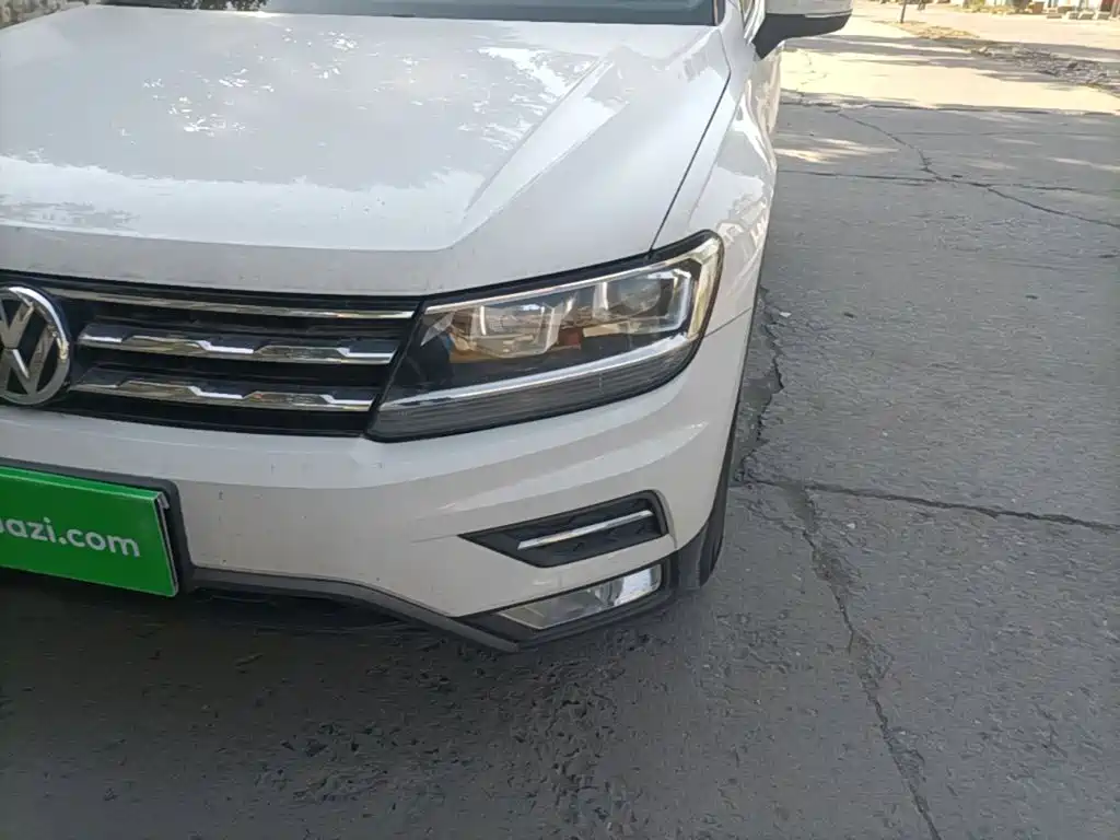 Volkswagen Tiguan L — миниатюра 24