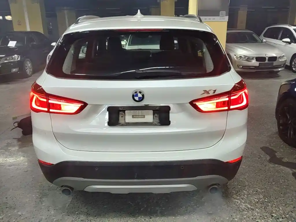 BMW X1 — миниатюра 6