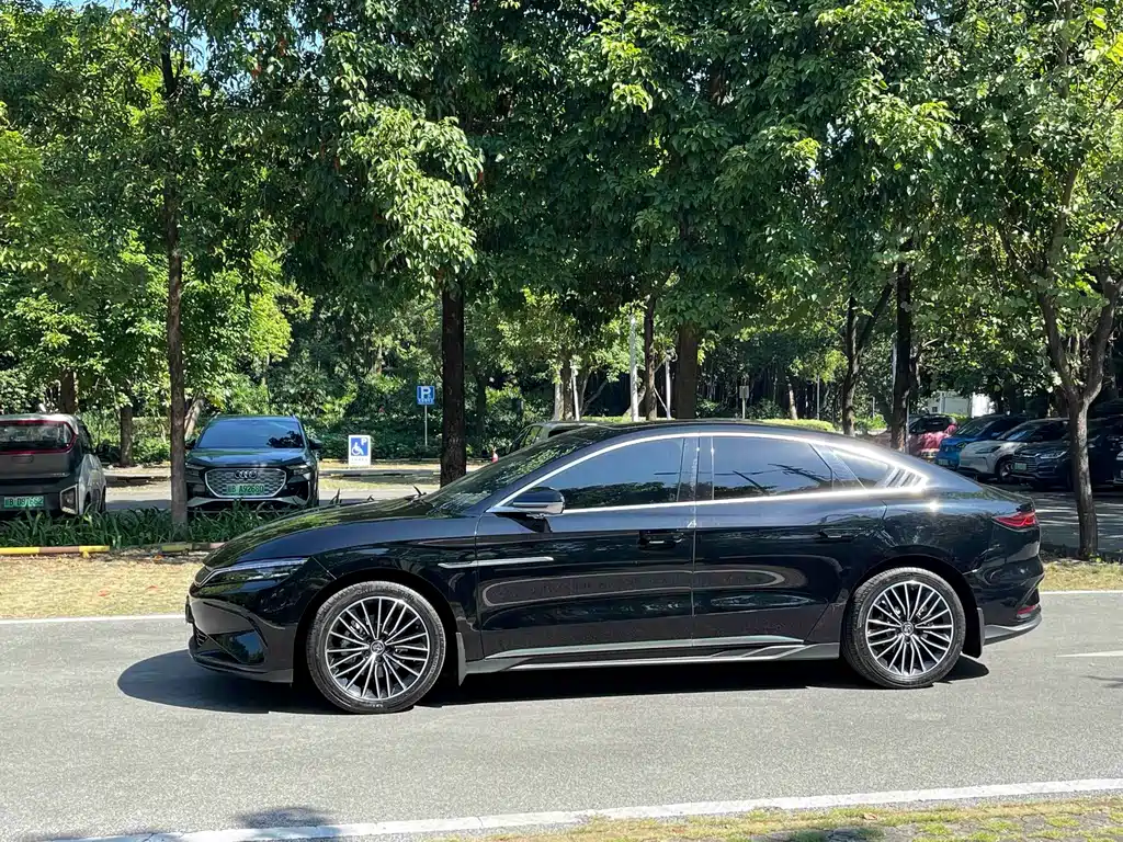 BYD Han — миниатюра 19