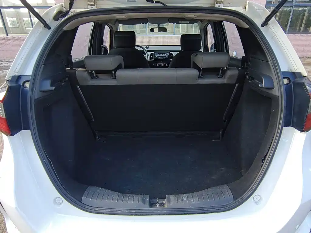 Honda Fit — миниатюра 22